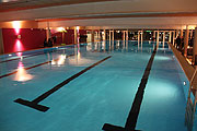 25m Pool des FitnessFirst Clubs in Haidhausen (Foto. MartiN Schmitz)
